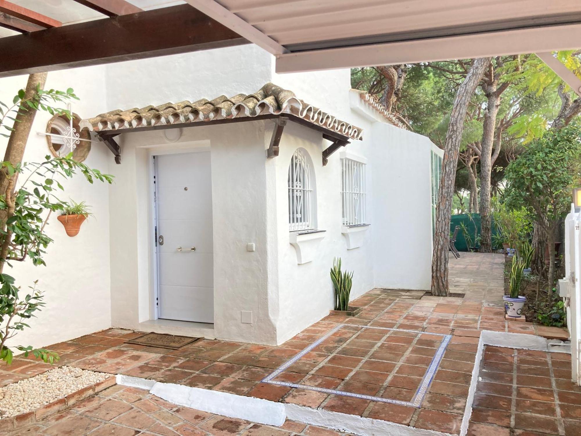 Sitio de Calahonda Marbella White Home, Calahonda, By Sol Maestranza מראה חיצוני תמונה